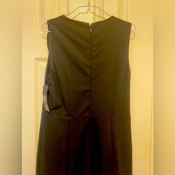 NEW YORK & COMPANY MIDI BLACK DRESS With Flowers on left shoulder size small NWT - Picture 12 of 14